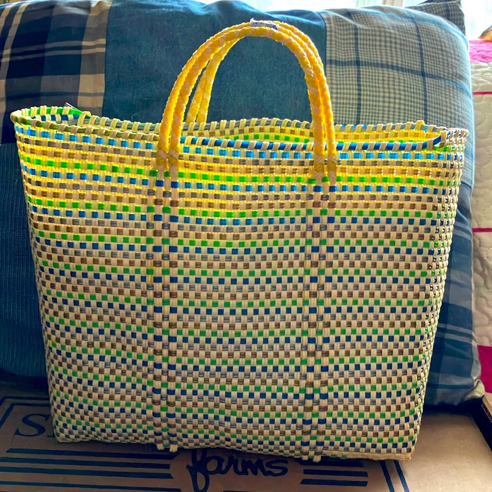 Woven Plastic Tote-Made in Mexico